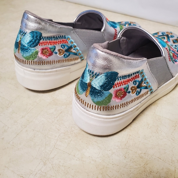 Johnny Was Butterfly Embroidered Silver Metallic Sneaker Boat Loafer 'Vinny' - Picture 6 of 12